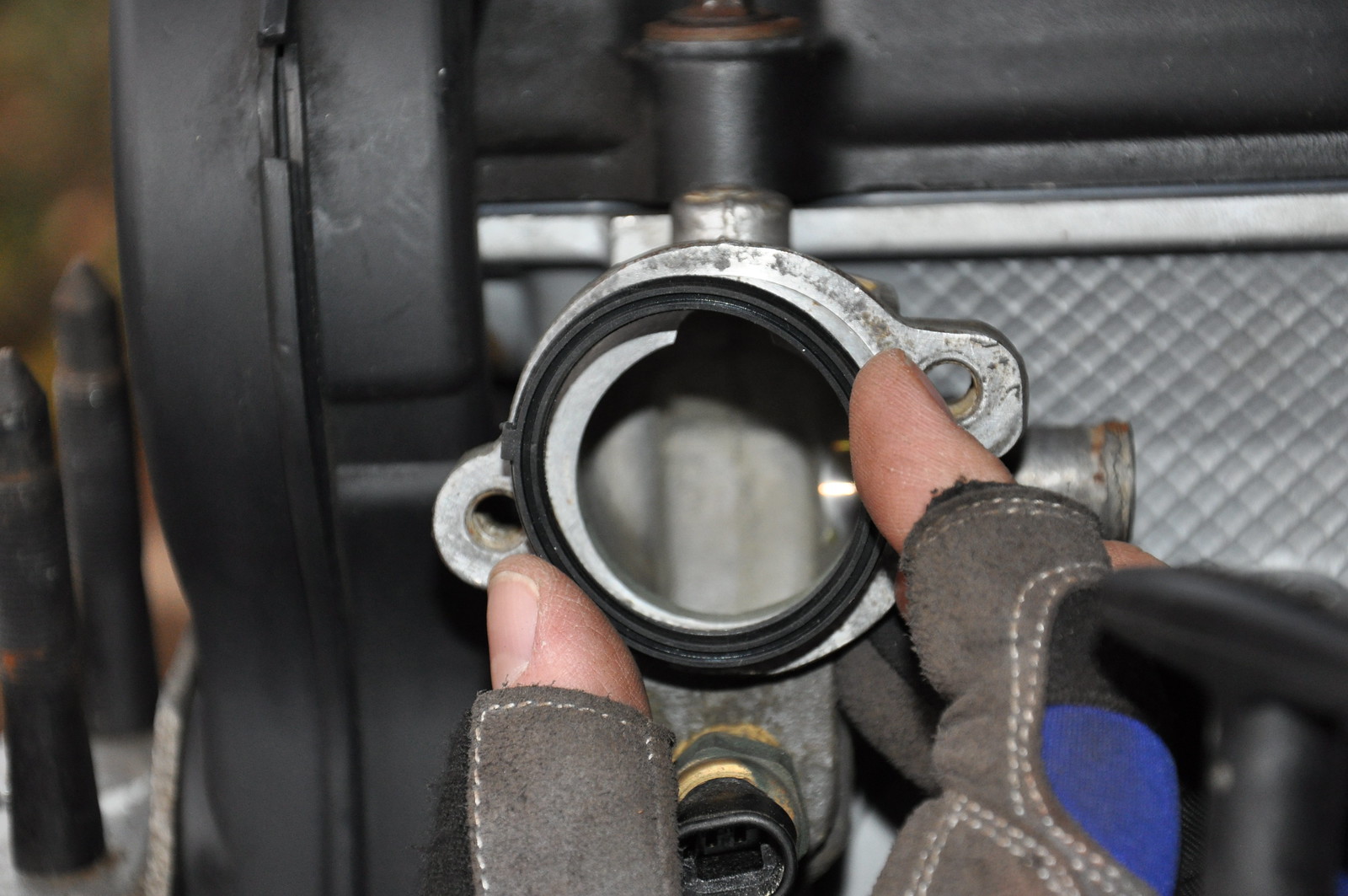 A borracha nitrílica é um dos materiais mais versáteis da indústria. Entenda mais sobre sua origem, propriedades e aplicações neste novo post!